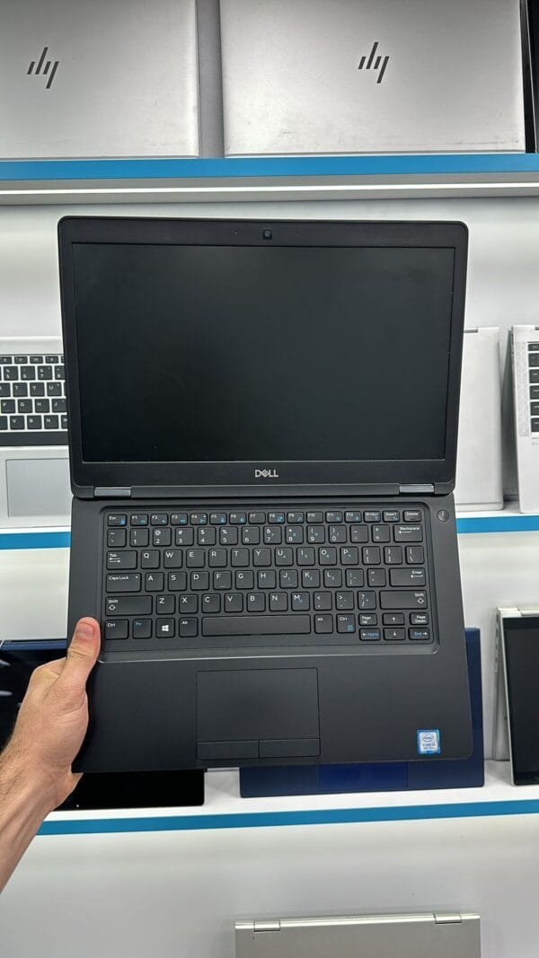 Dell Latitude 5490