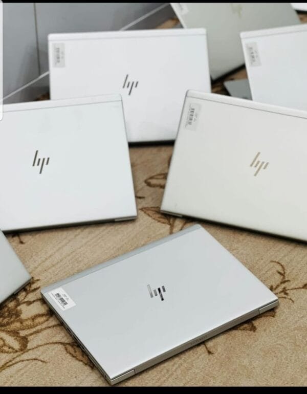 HP Elitbook 735 G5 Ryzen 5 - Image 2