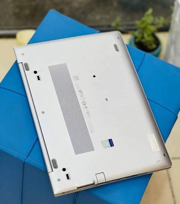 HP ELLITEBOOK 745 G5 Ryzen 5 - Image 9