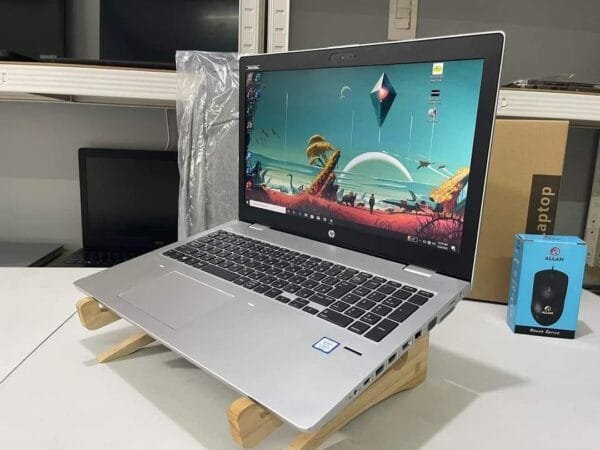 HP probook 650 G4 - Image 3