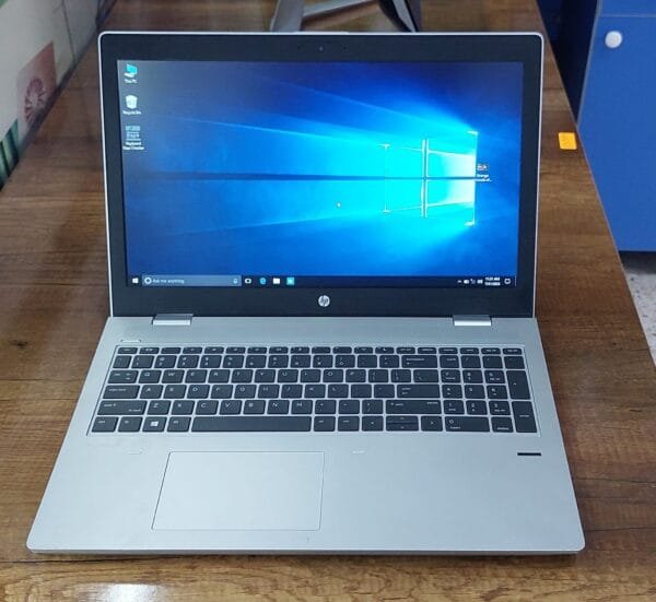 HP probook 650 G4