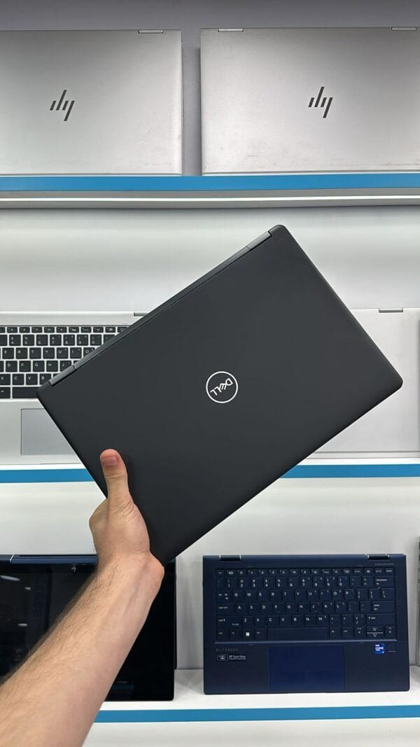 Dell Latitude 5490 - Image 3