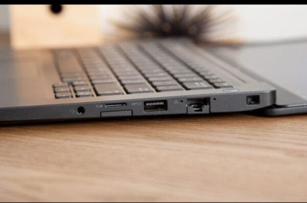 Dell Latitude 5490 - Image 4