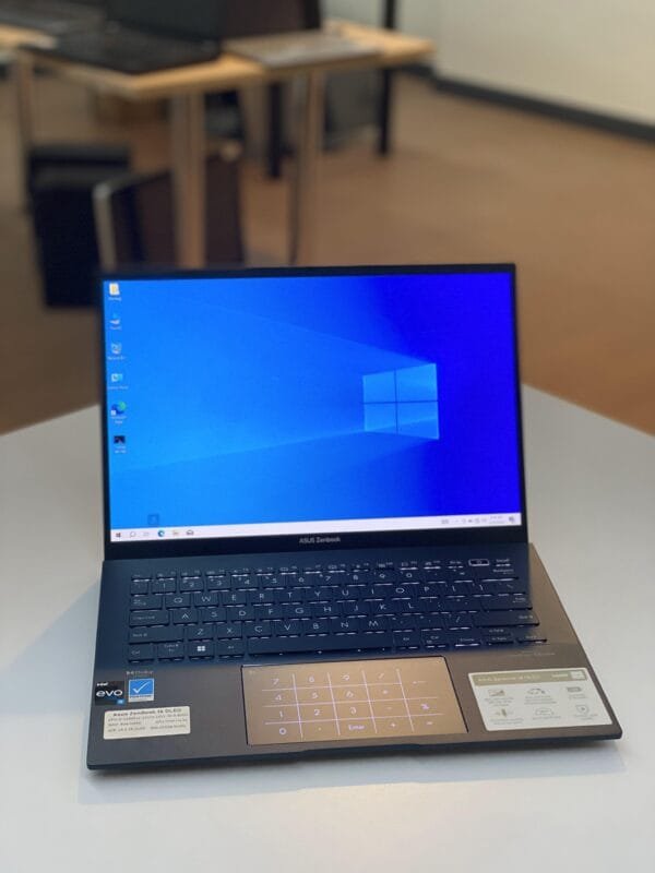 Asus ZenBook 14 OLED