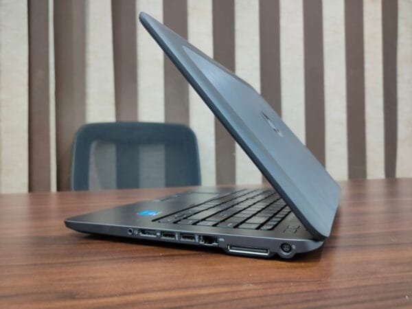 HP ZBOOK 14U G6 - Image 4