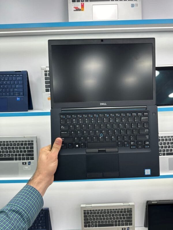 Dell Latitude 7490