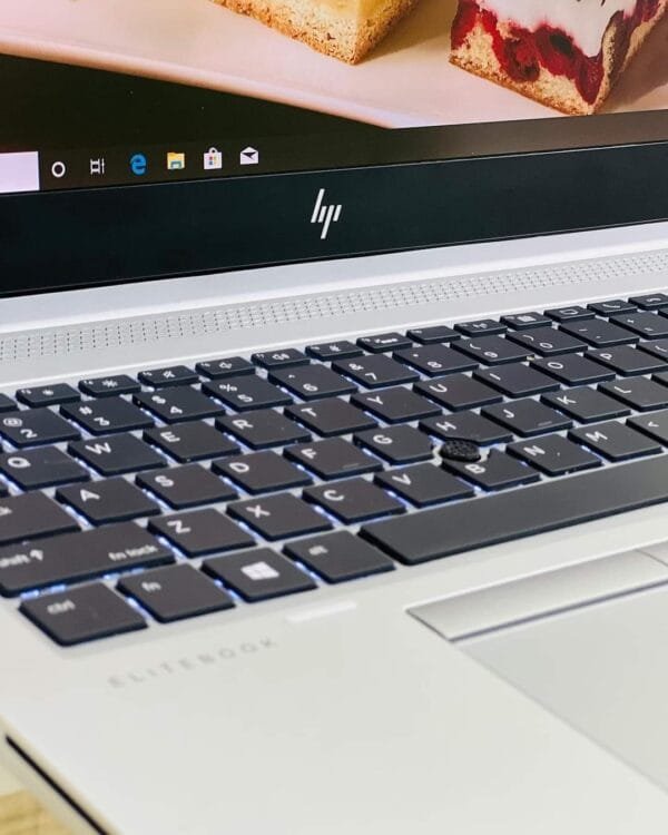 HP ELLITEBOOK 745 G5 Ryzen 5 - Image 5