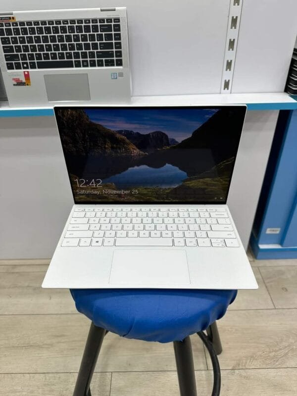 Dell ْXps 9310-I5-11th - Image 4