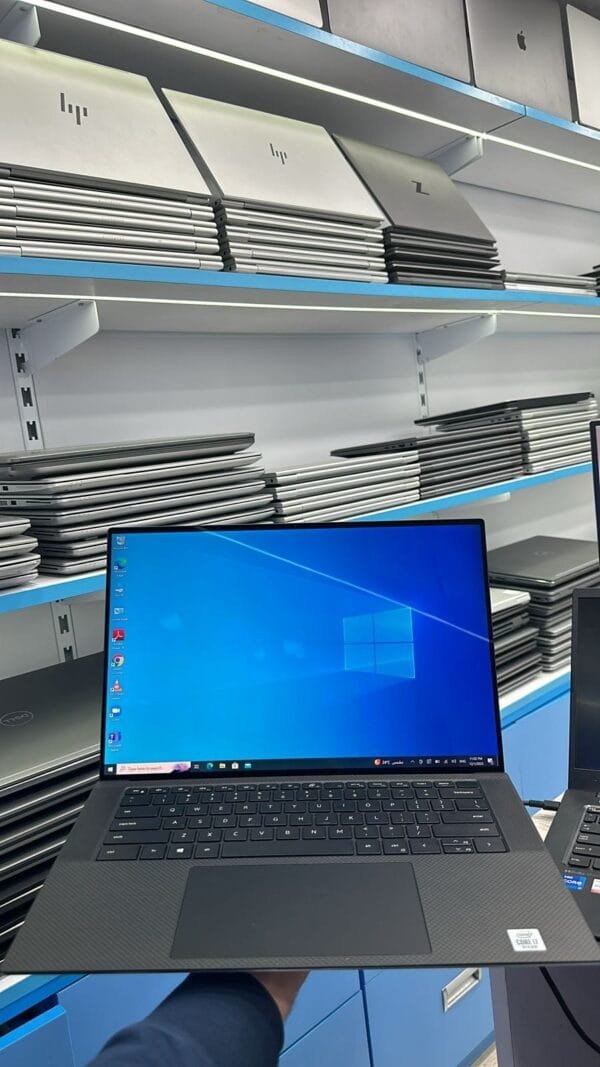 DELL XPS 9500 - Image 2