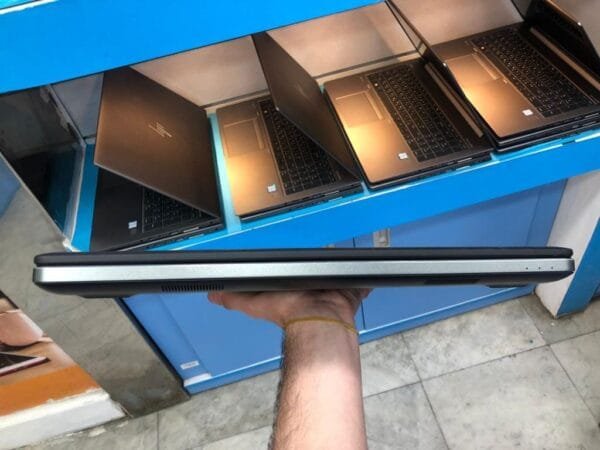 Dell Precision 7520 i7 - 7th - Image 4