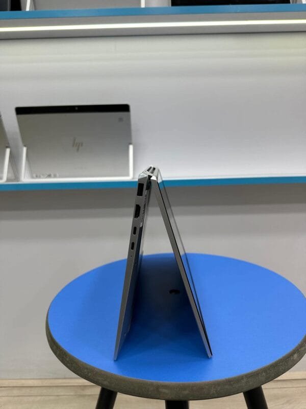HP EliteBook 1040 G5 - Image 9