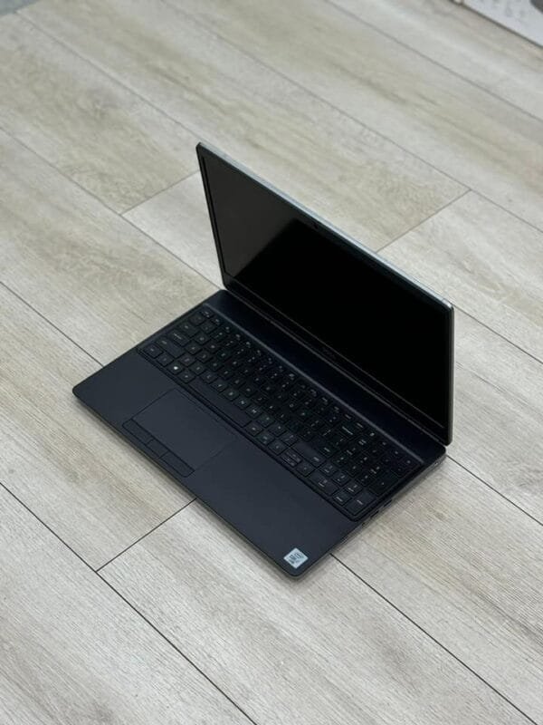 Dell Precision 7550 - Image 3