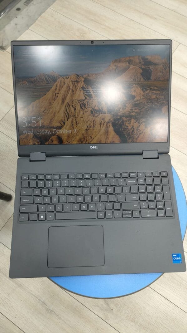 Dell Precision 7670-I7-12th 12GB - Image 3