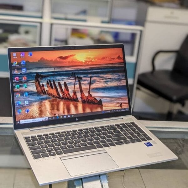 Hp EliteBook 850 G8-I5-11th - Image 4