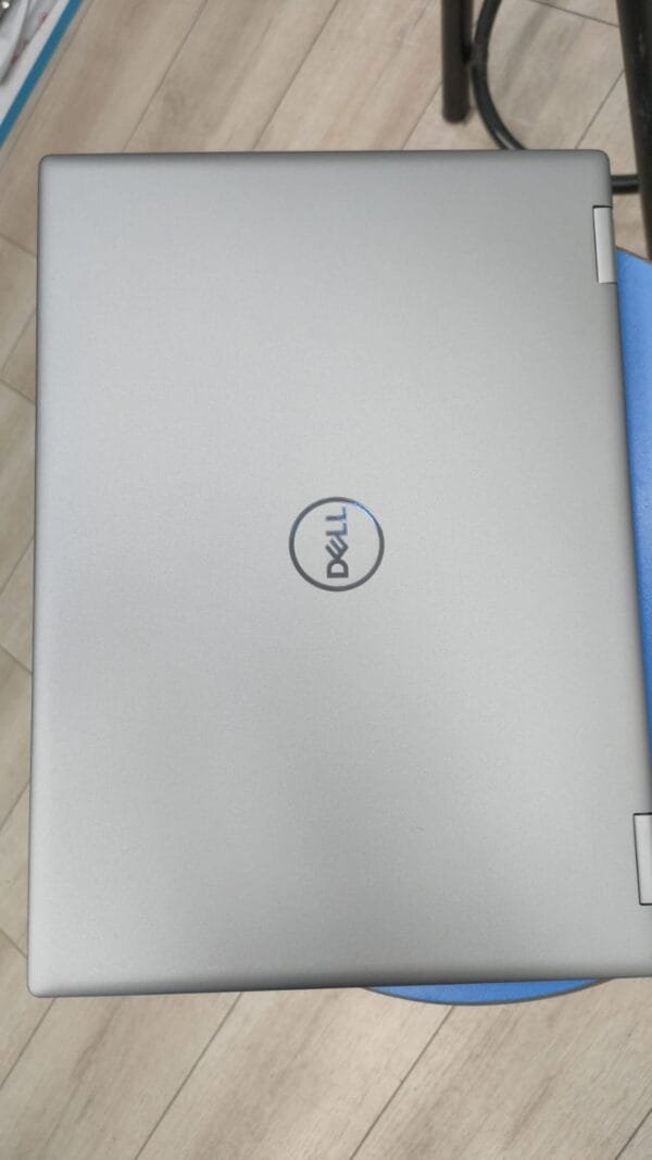 Dell Precision 7670-I7-12th 12GB - Image 2