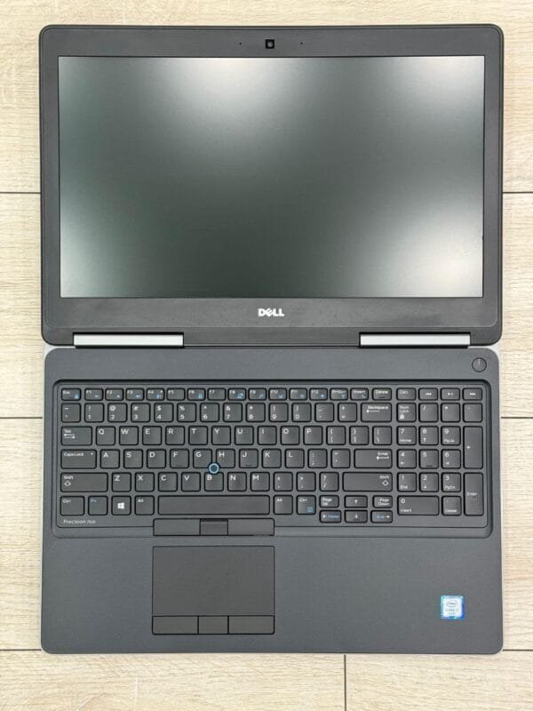 Dell Precision 7520 I7-6th