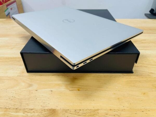Dell XPS 9720-I5-12th - Image 4