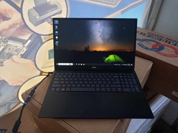 Dell Vostro 5590 - Image 6