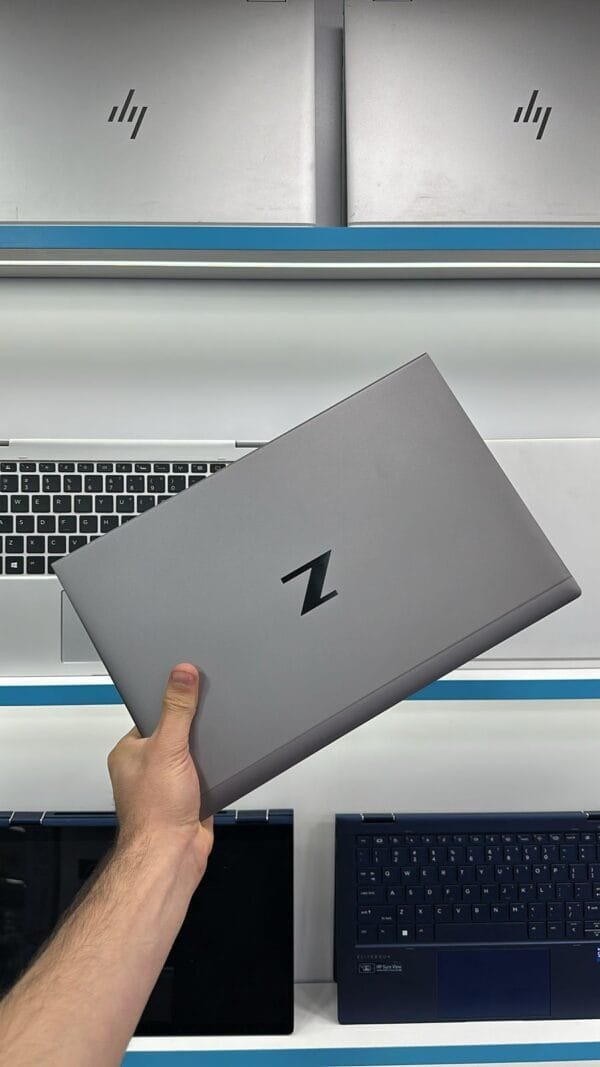 Hp Zbook Firefly 14 G8- i7 11th - Image 2