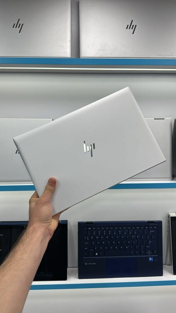 Hp Elitebook 840 G8 - Image 3