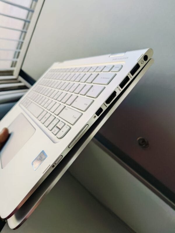 Hp Spectre x360 G2 - Image 5