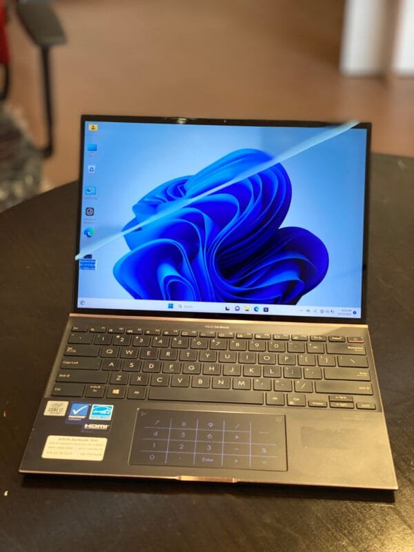 Asus ZenBook - Image 4
