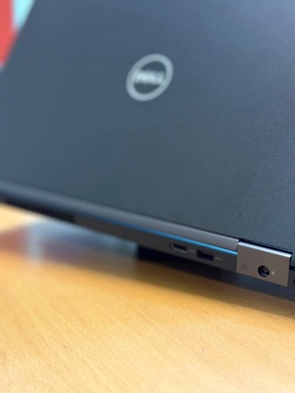 Dell Latitude 5580 - Image 4