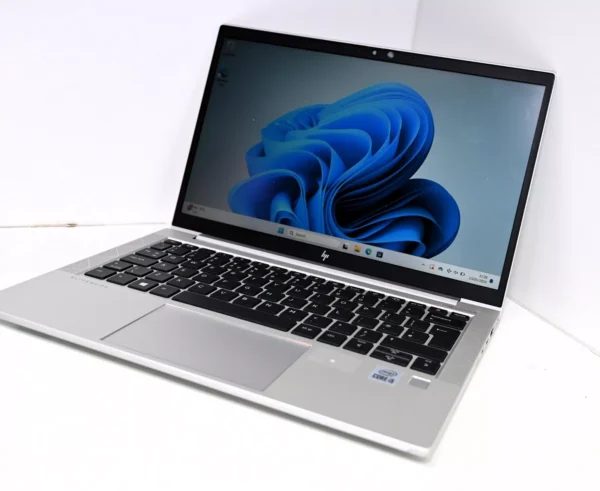 HP Elitebook 830 G7