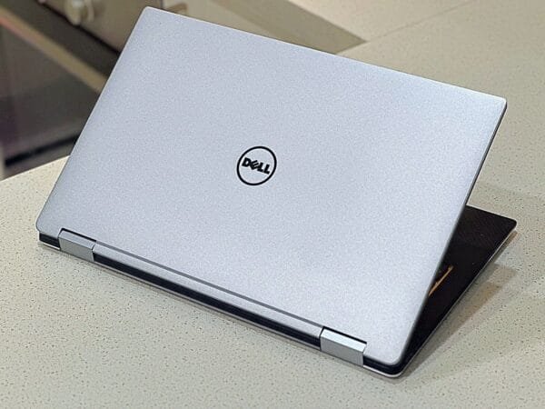 Dell  XPS 9365-I7-7th - Image 3
