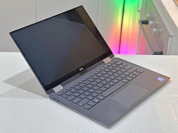 Dell  XPS 9365-I7-7th